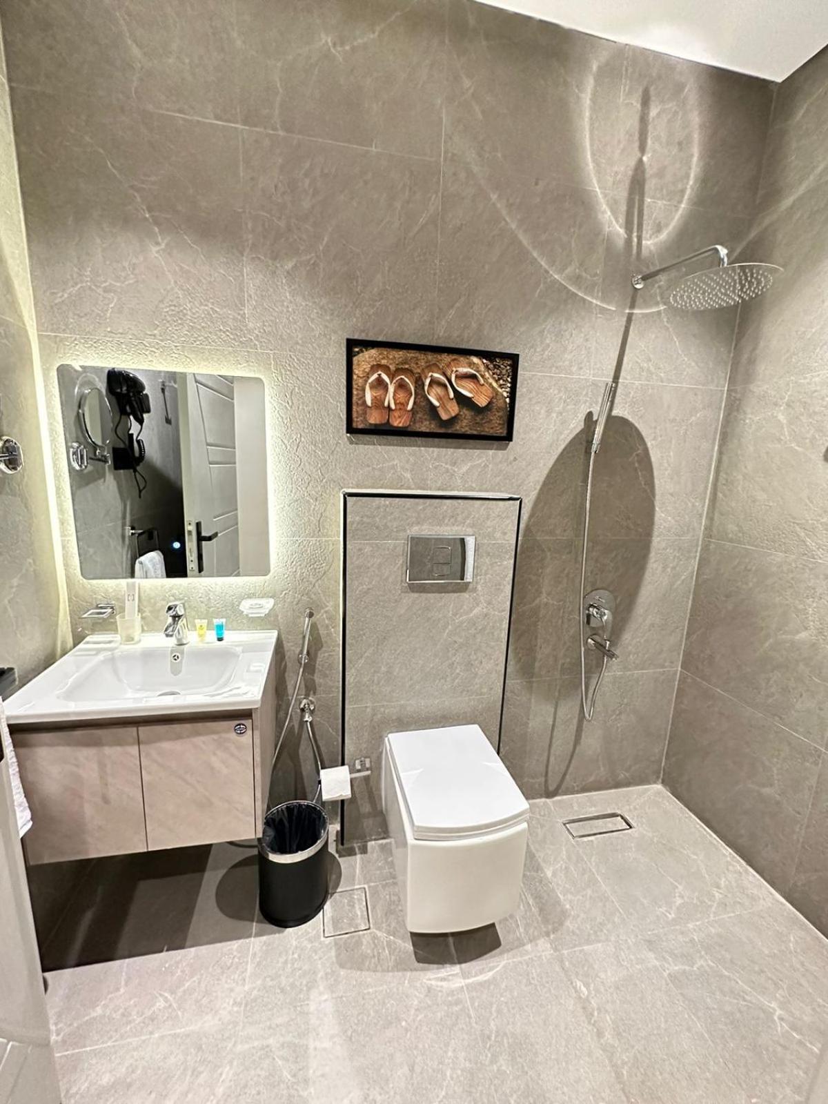 Xyz Hotel Qurtoba Ar Riyad Esterno foto