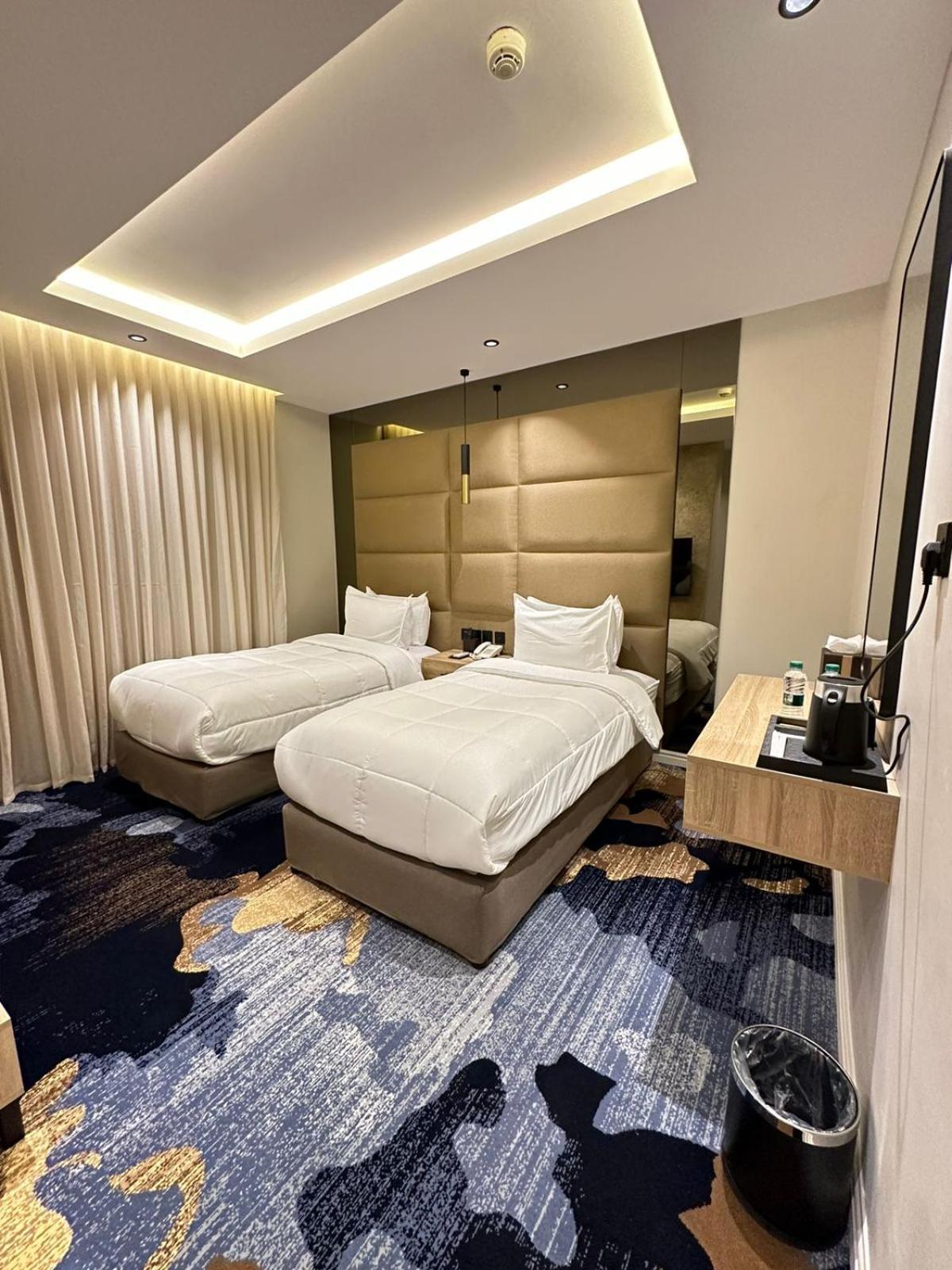Xyz Hotel Qurtoba Ar Riyad Esterno foto