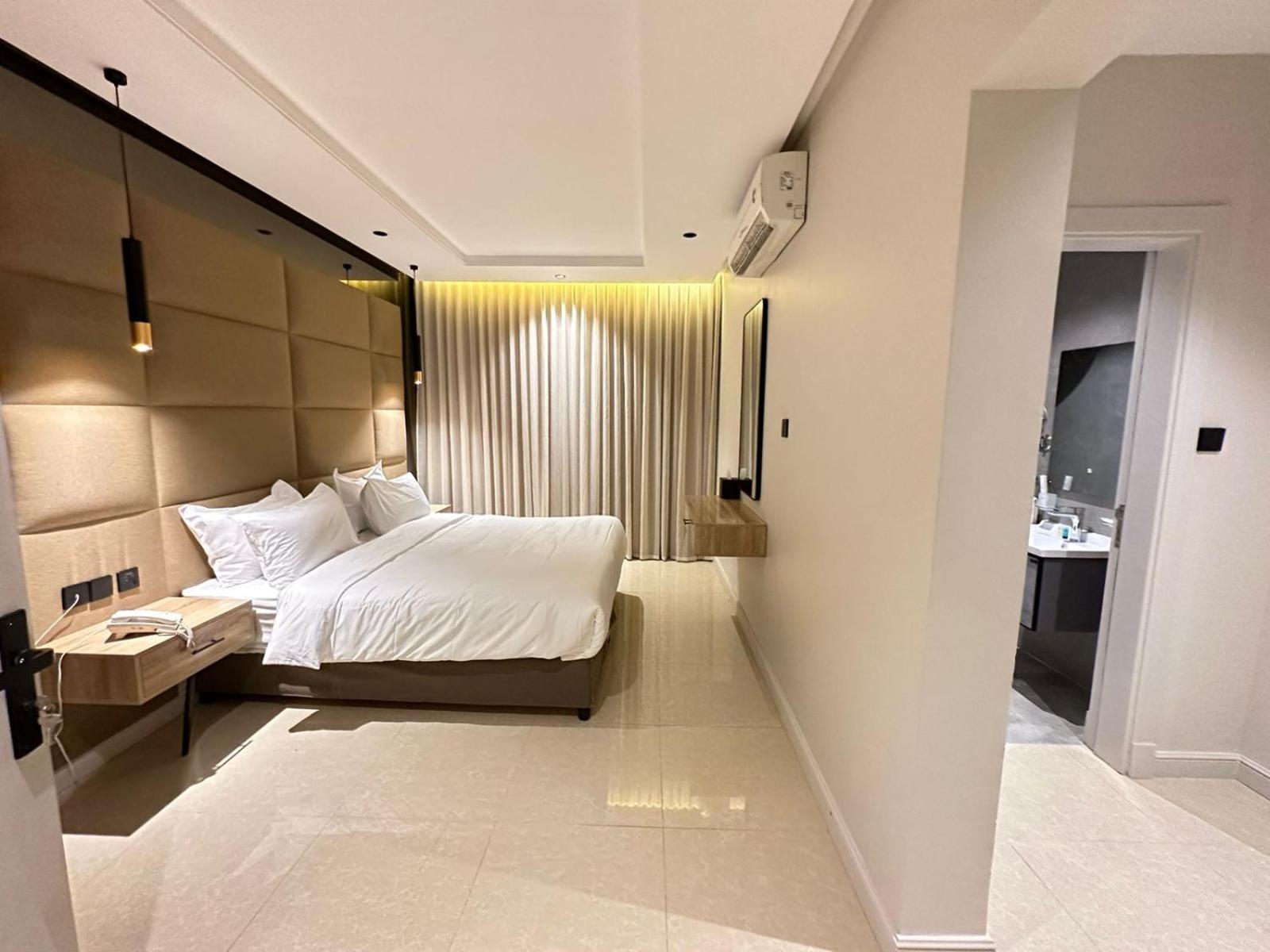 Xyz Hotel Qurtoba Ar Riyad Esterno foto